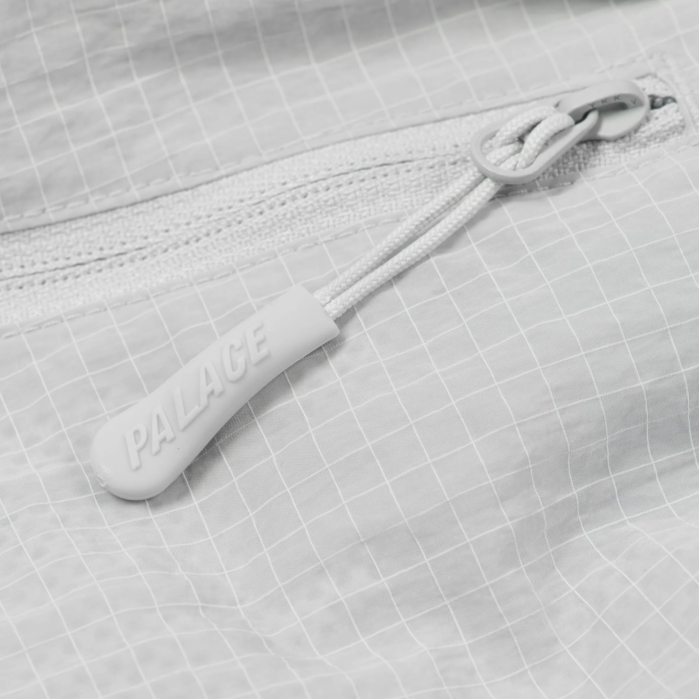 DEFLECTO SHORT CONCRETE GREY