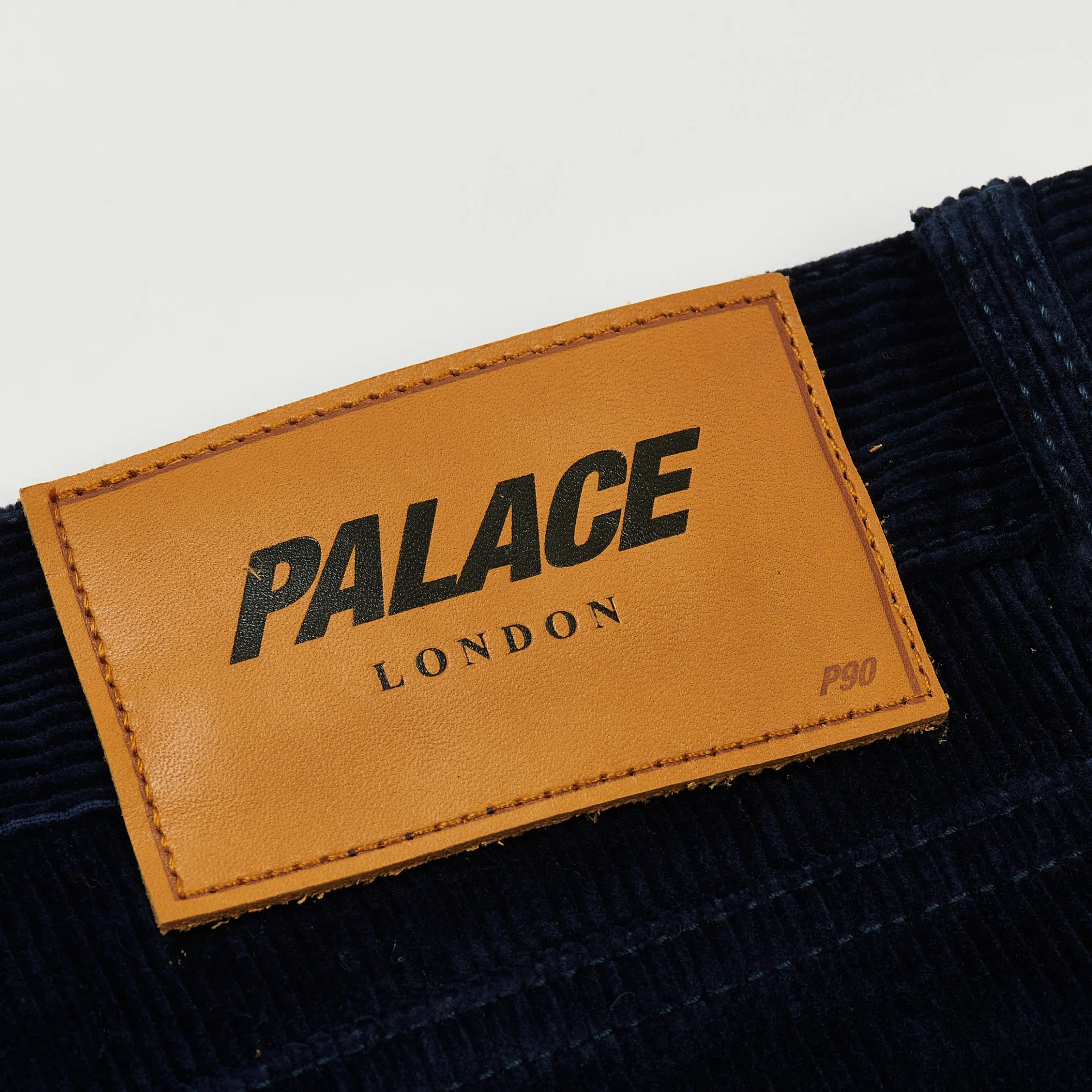 P90 BAGGY CORD TROUSER NAVY