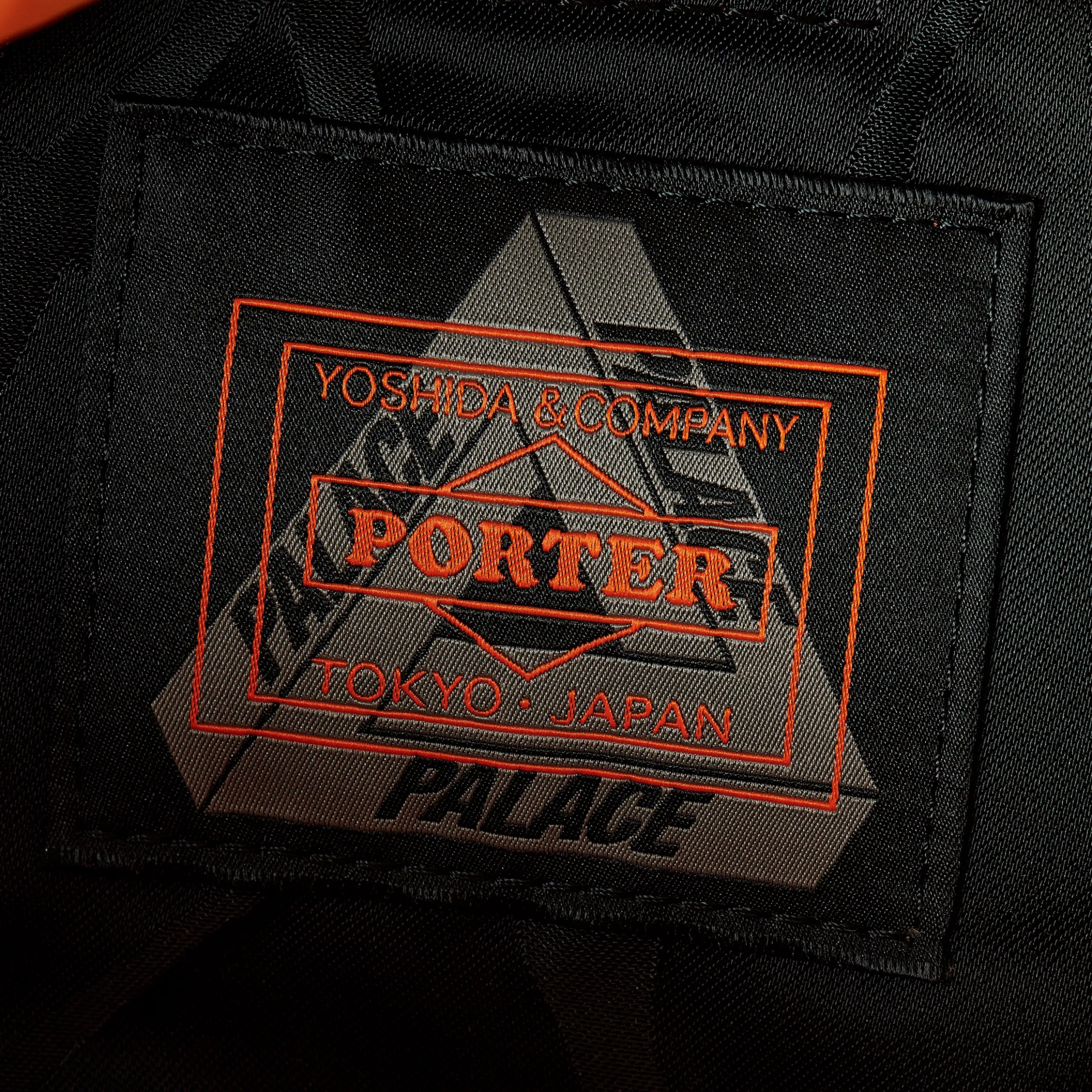 PALACE PORTER WAIST BAG BLACK / JACQUARD
