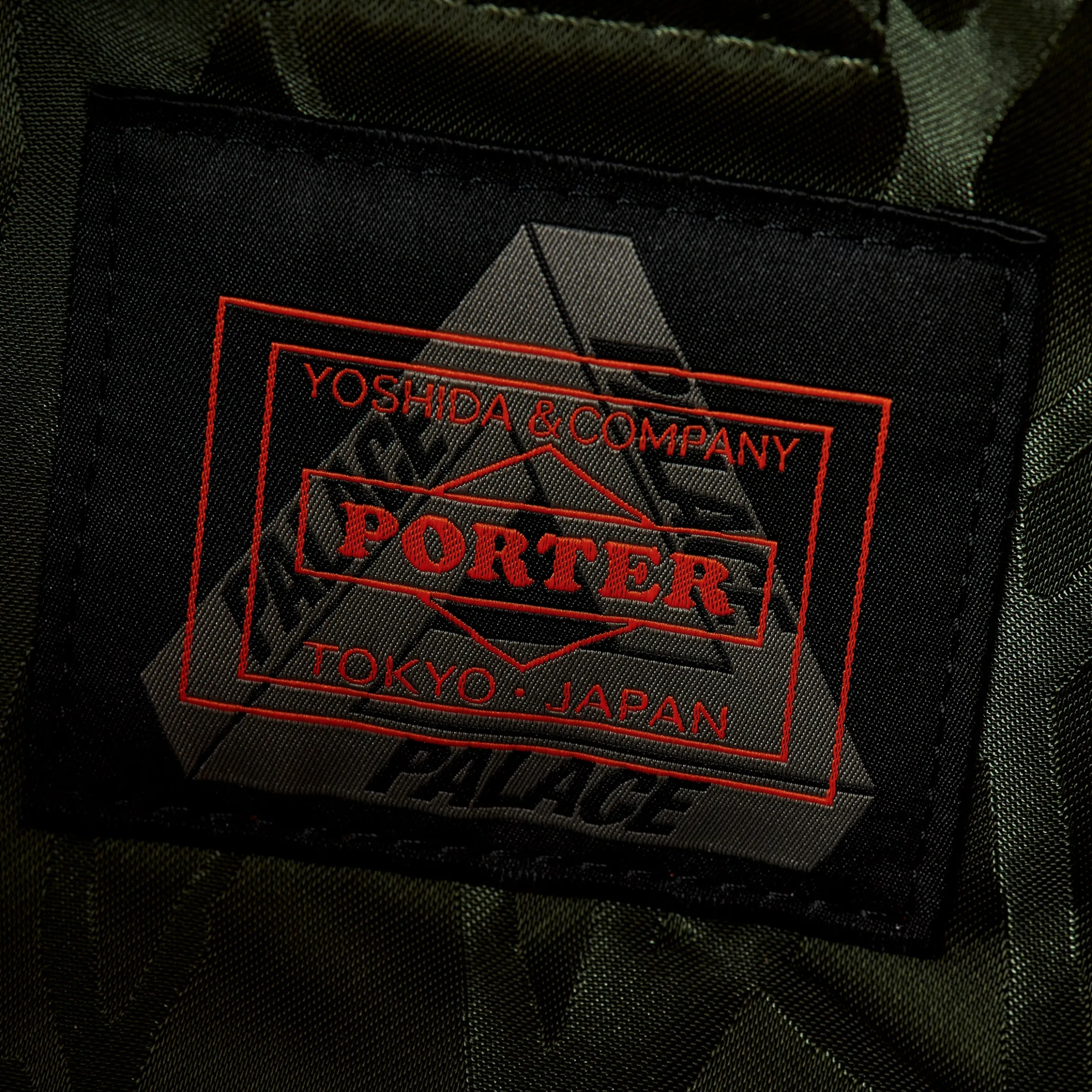 PALACE PORTER WAIST BAG OLIVE / JACQUARD