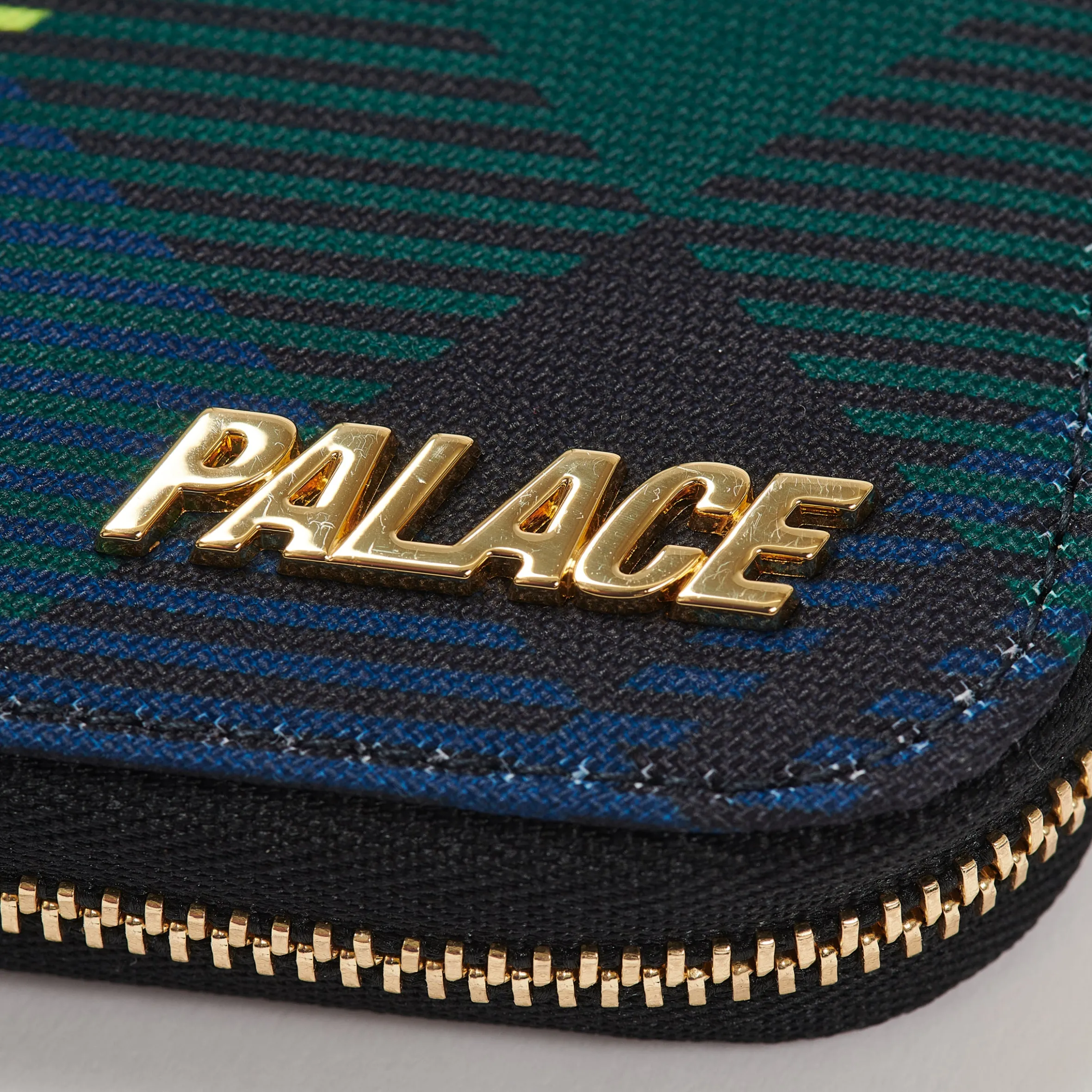 P-LUX ZIP WALLET BLACK WATCH
